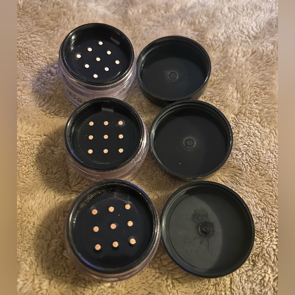 ColourPop Powder Highligthers - Picture 3 of 3